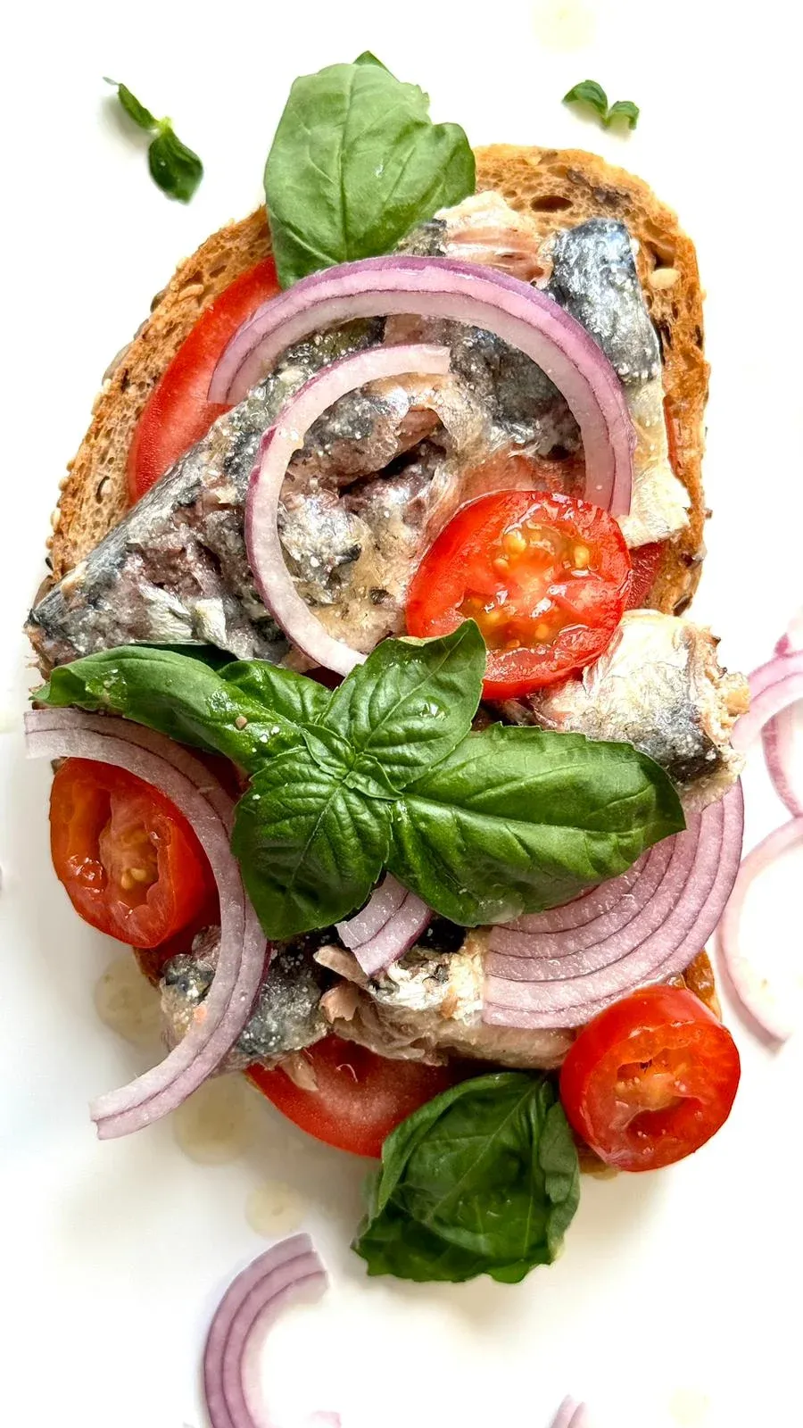 Sardine-Toast-With-Tomato.webp